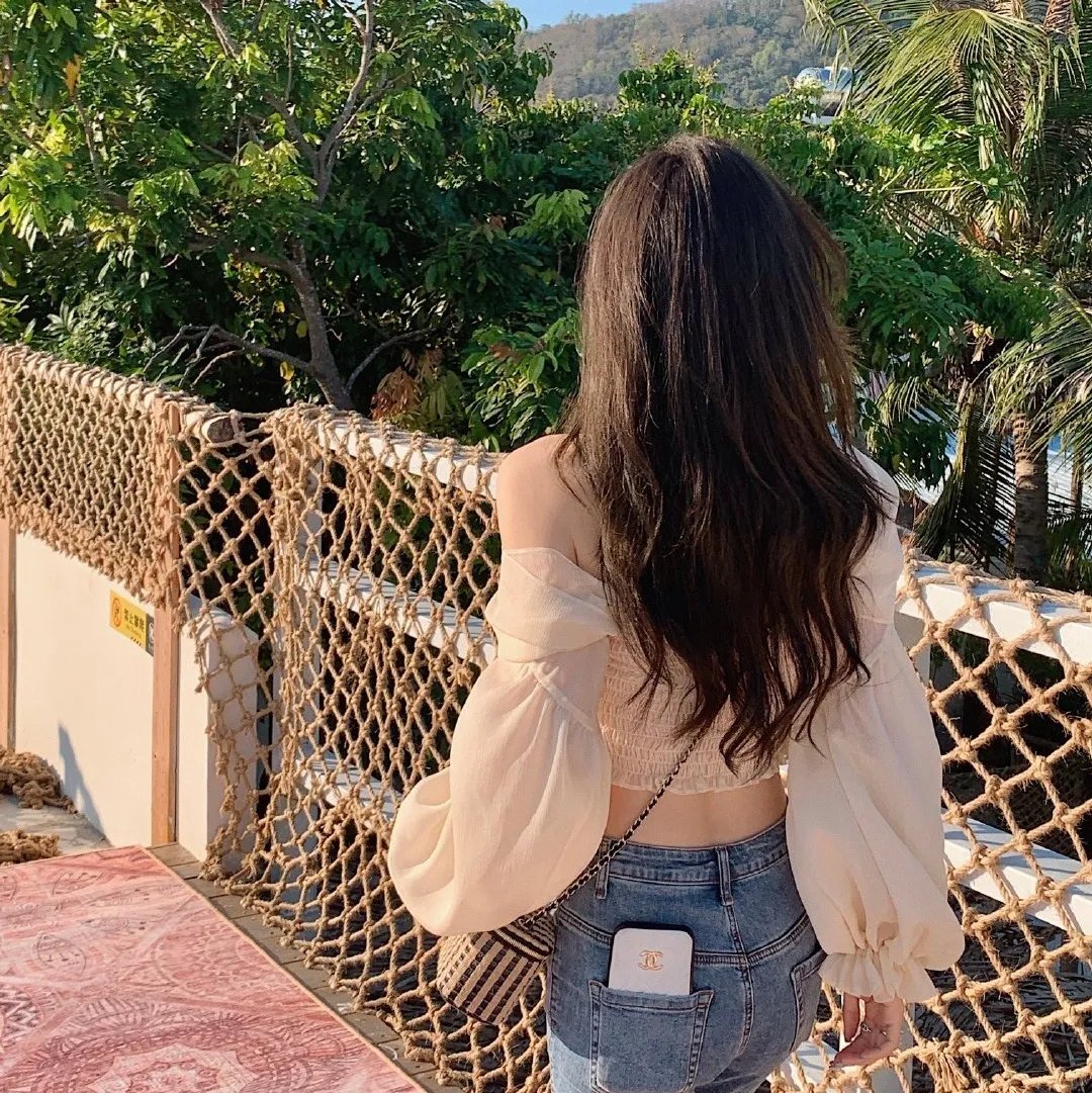 一首海阔天空，重返娱乐圈